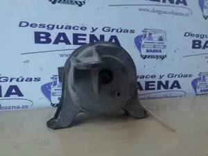 Foto de SOPORTE MOTOR DERECHO OPEL ASTRA H CARAVAN referencia 13125627