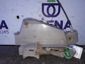 Foto de CERRADURA PUERTA TRASERA DERECHA SIN MARCA SIN MODELO foto 2