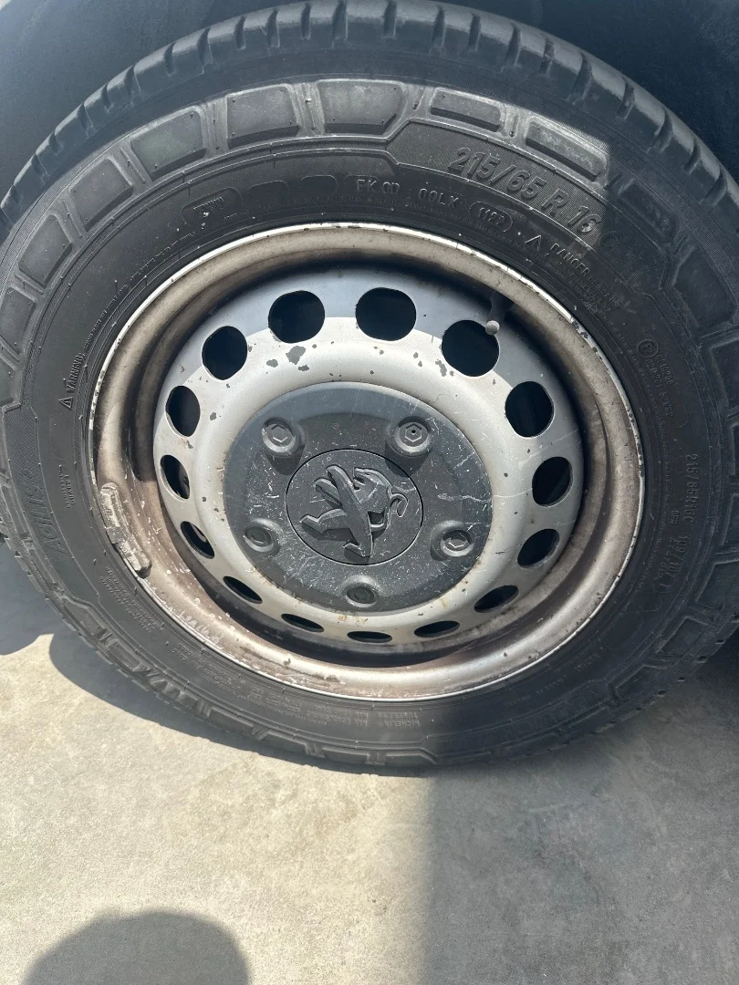 Foto de MANGUETA DELANTERA IZQUIERDA PEUGEOT EXPERT COMBI