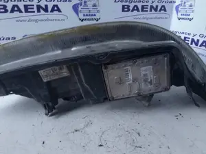Foto de FARO IZQUIERDO RENAULT LAGUNA II (BG0) referencia 8200163323