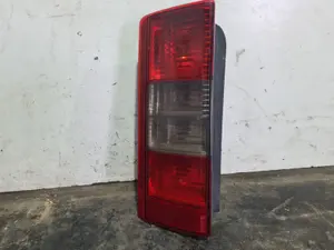 Foto de PILOTO TRASERO IZQUIERDO OPEL COMBO (CORSA C)