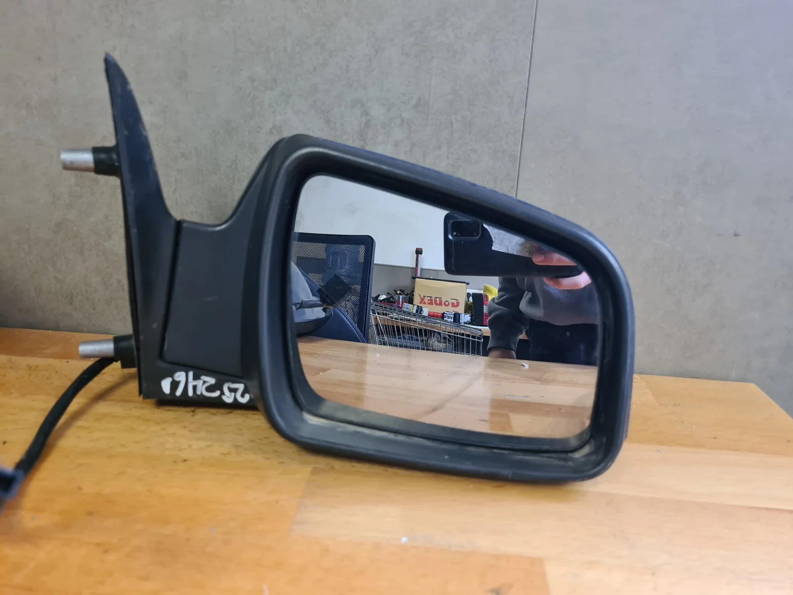 Foto de RETROVISOR DERECHO OPEL ZAFIRA B referencia 13312860