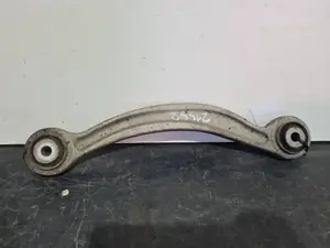Foto de BRAZO SUSPENSION INFERIOR TRASERO DERECHO MERCEDES-BENZ CLASE C (BM 204) BERLINA referencia 20409F12 foto 2
