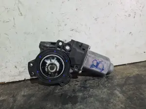 Foto de MOTOR ELEVALUNAS DELANTERO IZQUIERDO HYUNDAI IX35 (EL/LM) referencia 402391B foto 2