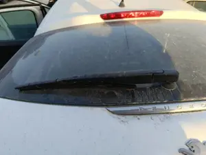 Foto de MOTOR LIMPIA TRASERO PEUGEOT 208