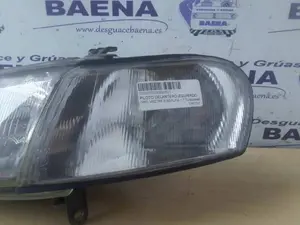 Foto de PILOTO DELANTERO IZQUIERDO OPEL VECTRA B BERLINA