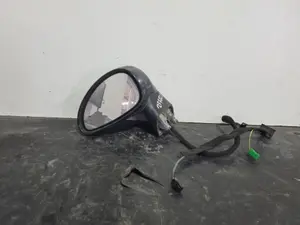 Foto de RETROVISOR IZQUIERDO CITROEN C4 BERLINA referencia 96467083 foto 1