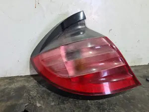 Foto de PILOTO TRASERO IZQUIERDO SIN MARCA SIN MODELO referencia 15163100 foto 1
