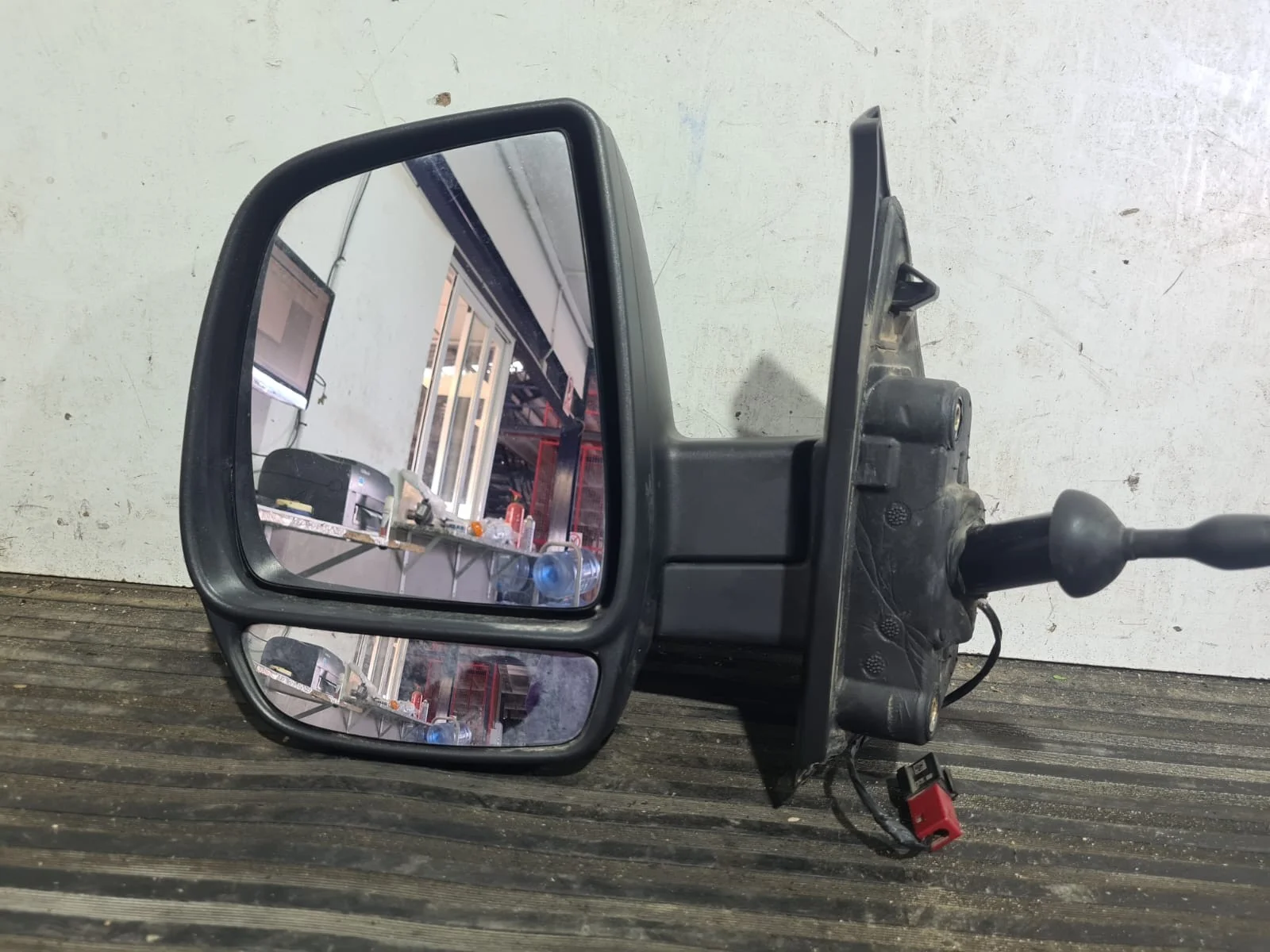 Foto de RETROVISOR IZQUIERDO FIAT II DOBLÒ (263) CARGO referencia 27036286