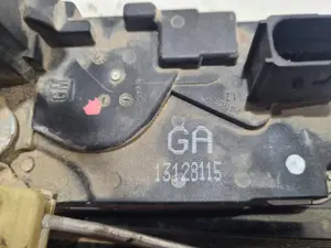 Foto de CERRADURA PUERTA TRASERA IZQUIERDA OPEL ASTRA G BERLINA referencia 13128115 foto 7