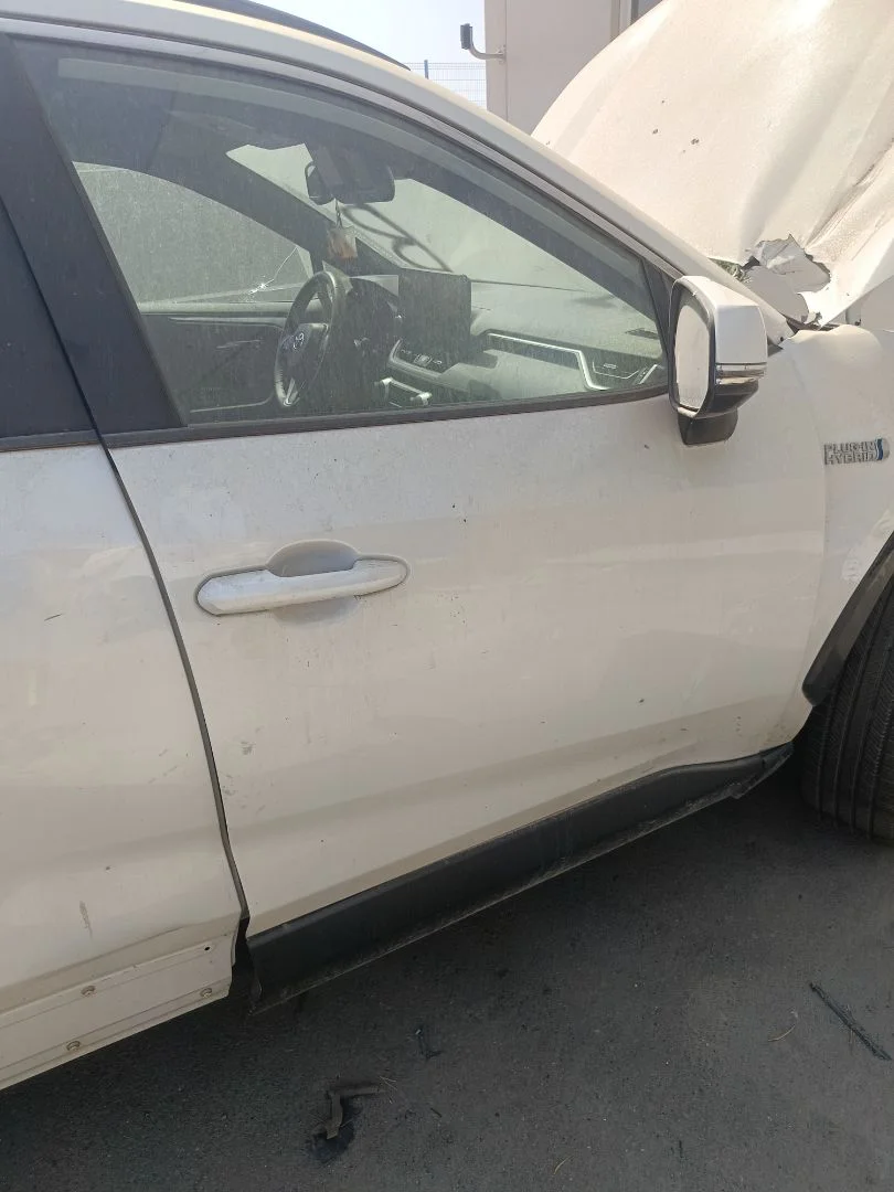 Foto de PUERTA DELANTERA DERECHA TOYOTA RAV4