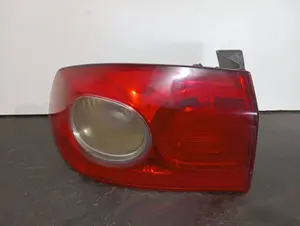 Foto de PILOTO TRASERO IZQUIERDO RENAULT LAGUNA II (BG0)