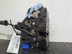 Foto de CERRADURA PUERTA TRASERA DERECHA SKODA OCTAVIA BERLINA (1Z3) referencia 067L0839016 foto 3