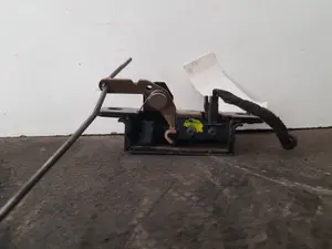 Foto de CERRADURA MALETERO / PORTON SIN MARCA SIN MODELO referencia 3B9827505 foto 4