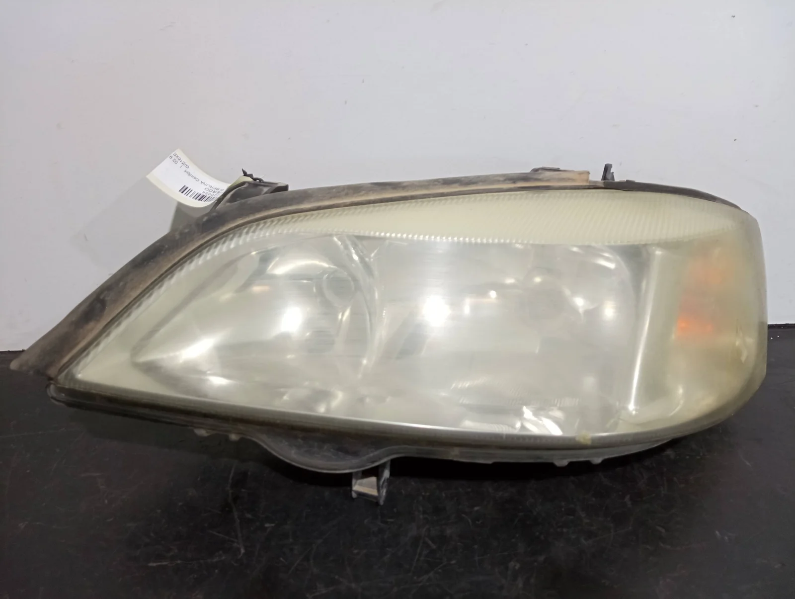 Foto de FARO IZQUIERDO OPEL ASTRA G BERLINA referencia 1EG00764013
