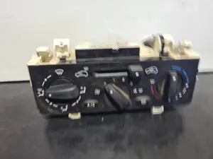 Foto de MANDO CALEFACCION / AIRE ACONDICIONADO SIN MARCA SIN MODELO referencia F664479W