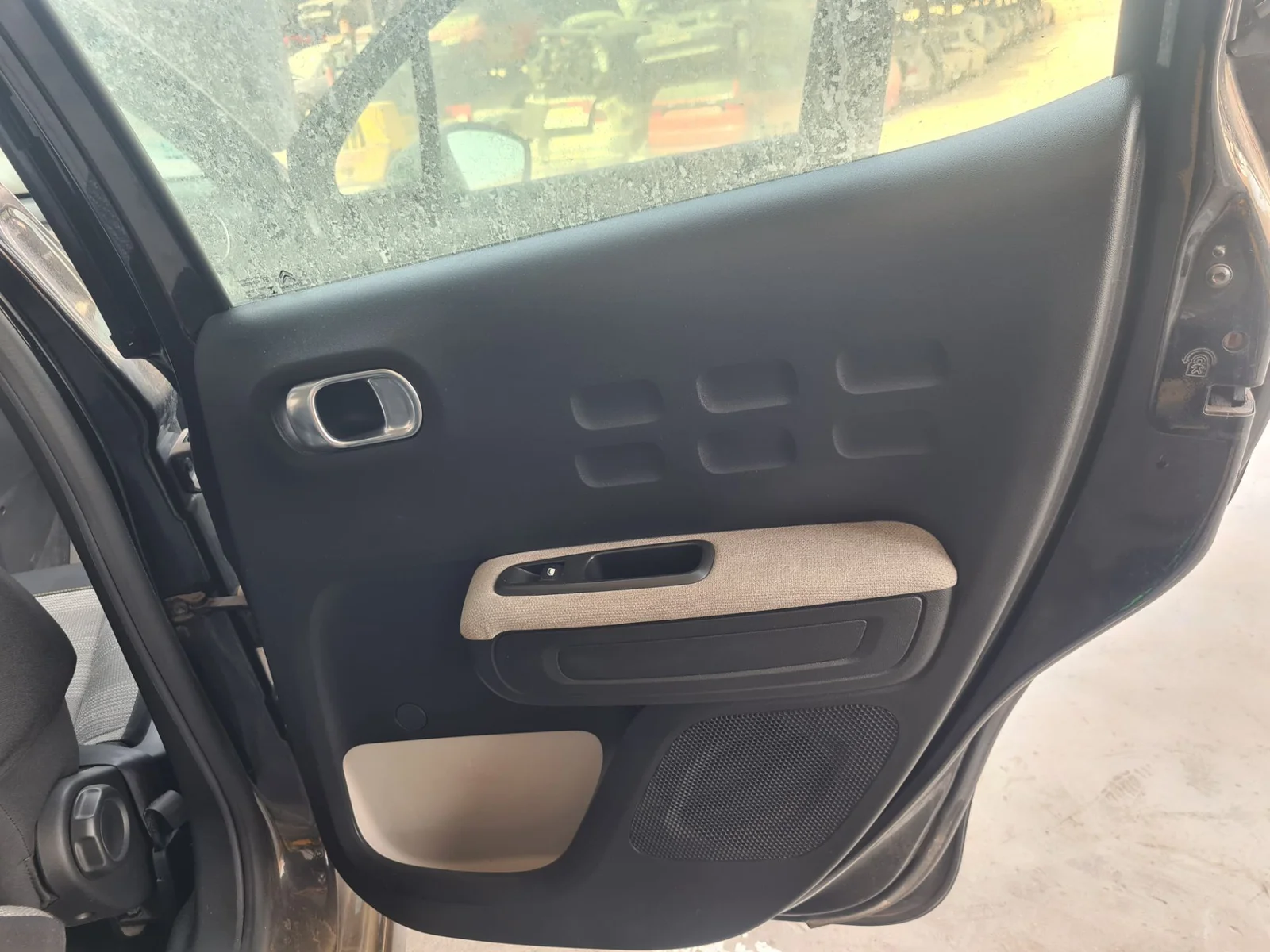 Foto de ELEVALUNAS TRASERO DERECHO CITROEN C3