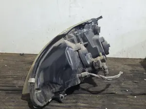 Foto de FARO DERECHO RENAULT CLIO II FASE II (B/CB0) referencia 085511138R foto 2