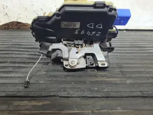 Foto de CERRADURA PUERTA DELANTERA DERECHA SEAT IBIZA (6L1) referencia 3B1837016CC foto 5