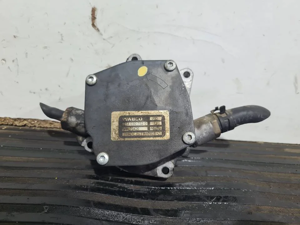 Foto de DEPRESOR FRENO / BOMBA VACIO CHEVROLET AVEO BERLINA referencia 96879426