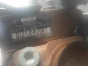 Foto de BOMBA INYECCION SIN MARCA SIN MODELO referencia 0445010102 foto 3