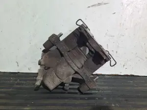 Foto de PINZA DE FRENO TRASERA DERECHA BMW MINI (R50,R53) referencia 996 foto 3