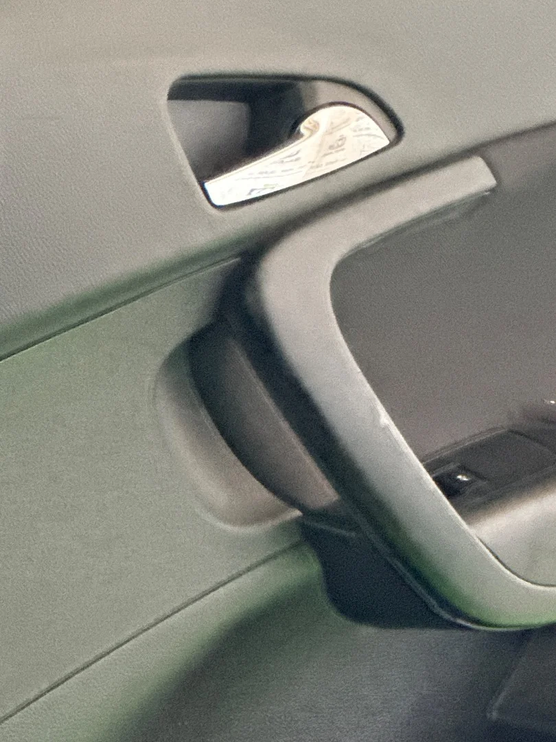 Foto de MANETA INTERIOR TRASERA DERECHA OPEL INSIGNIA BERLINA