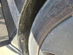 Foto de PASO RUEDA DELANTERO DERECHO VOLKSWAGEN GOLF VI (5K1)(10.2008)