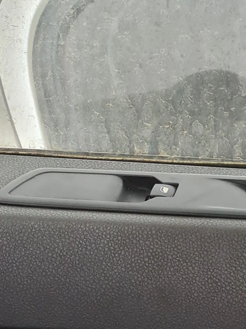 Foto de MANDO ELEVALUNAS DELANTERO DERECHO PEUGEOT EXPERT FURGÓN
