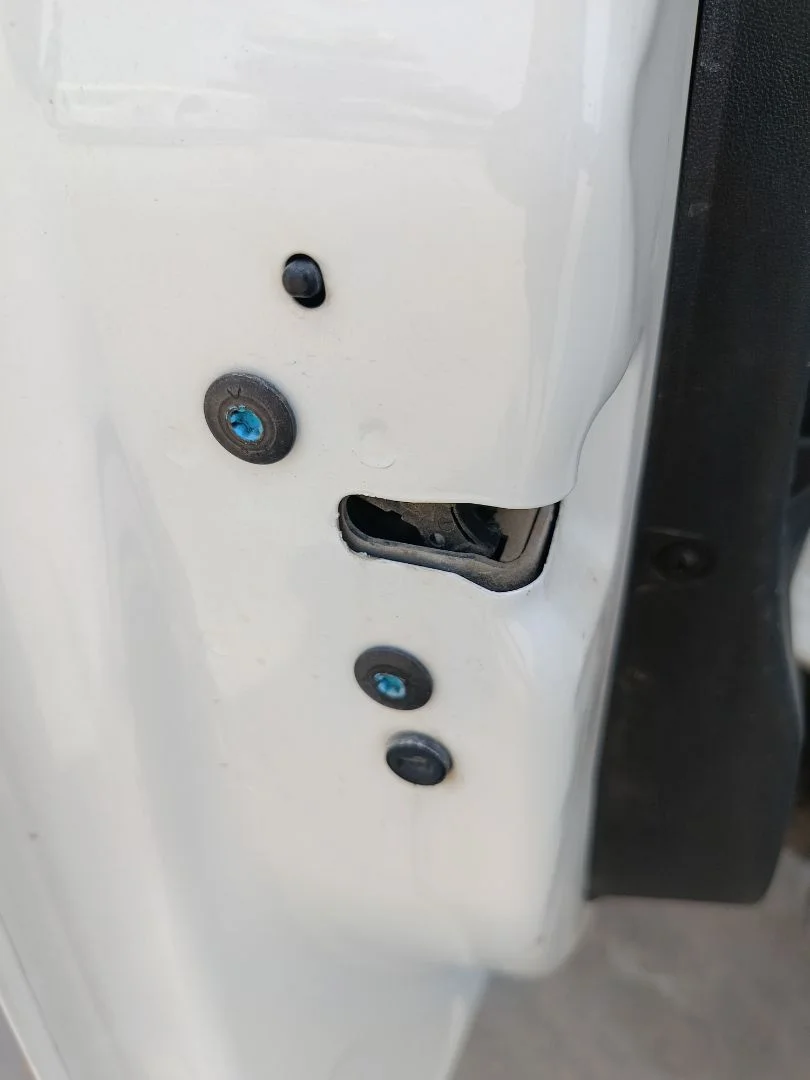 Foto de CERRADURA PUERTA DELANTERA IZQUIERDA PEUGEOT 208