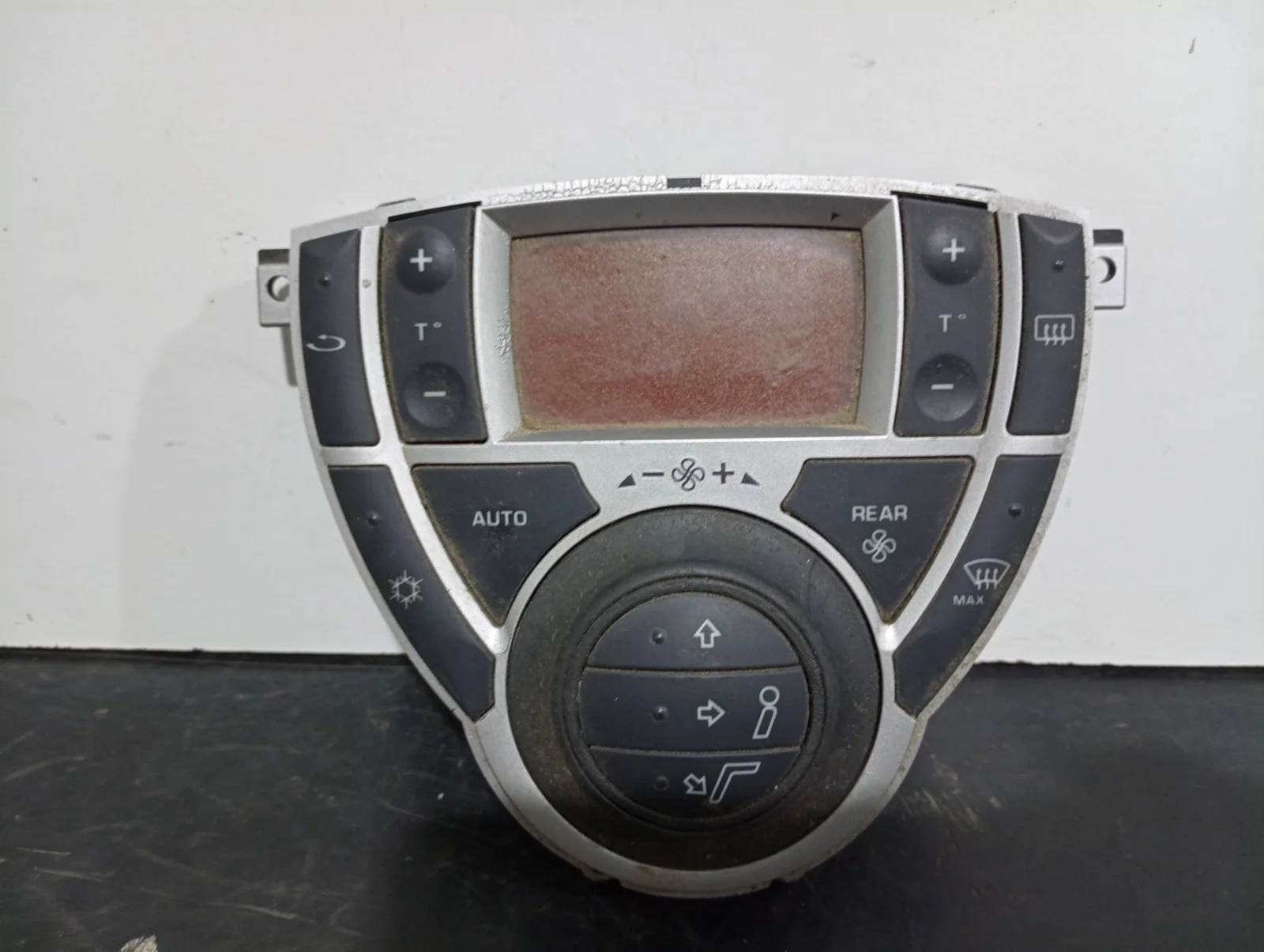 Foto de MANDO CLIMATIZADOR PEUGEOT 807 referencia 14011592ZD