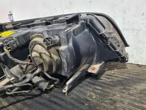 Foto de FARO IZQUIERDO BMW SERIE 3 BERLINA (E46) referencia 09071418 foto 8