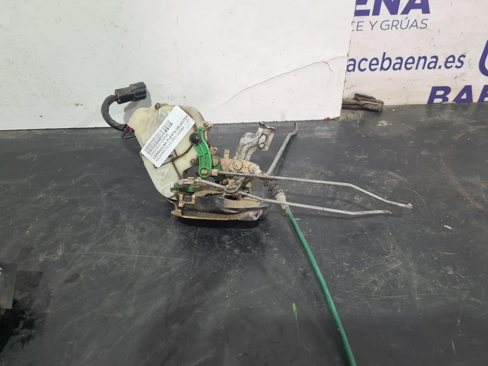 Foto de CERRADURA PUERTA DELANTERA IZQUIERDA KIA SORENTO (BL)