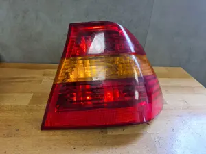 Foto de PILOTO TRASERO DERECHO BMW SERIE 3 BERLINA (E46) referencia 6907934