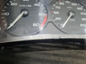 Foto de CUADRO INSTRUMENTOS PEUGEOT 206 referencia 9656696080 foto 3