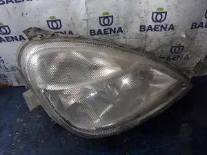 Foto de FARO DERECHO MERCEDES-BENZ CLASE A (BM 168) referencia A1688201061 foto 1