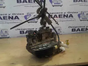 Foto de CERRADURA PUERTA DELANTERA IZQUIERDA NISSAN MICRA (K12E) referencia AÑO 2005 foto 2