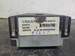 Foto de CAJA RELES / FUSIBLES VOLVO S40 BERLINA referencia 9452475 foto 2