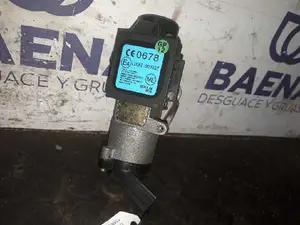 Foto de CONMUTADOR DE ARRANQUE SIN MARCA SIN MODELO referencia 116RI000057 foto 2