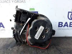 Foto de VENTILADOR CALEFACCION RENAULT CLIO II FASE I (B/CB0) foto 2