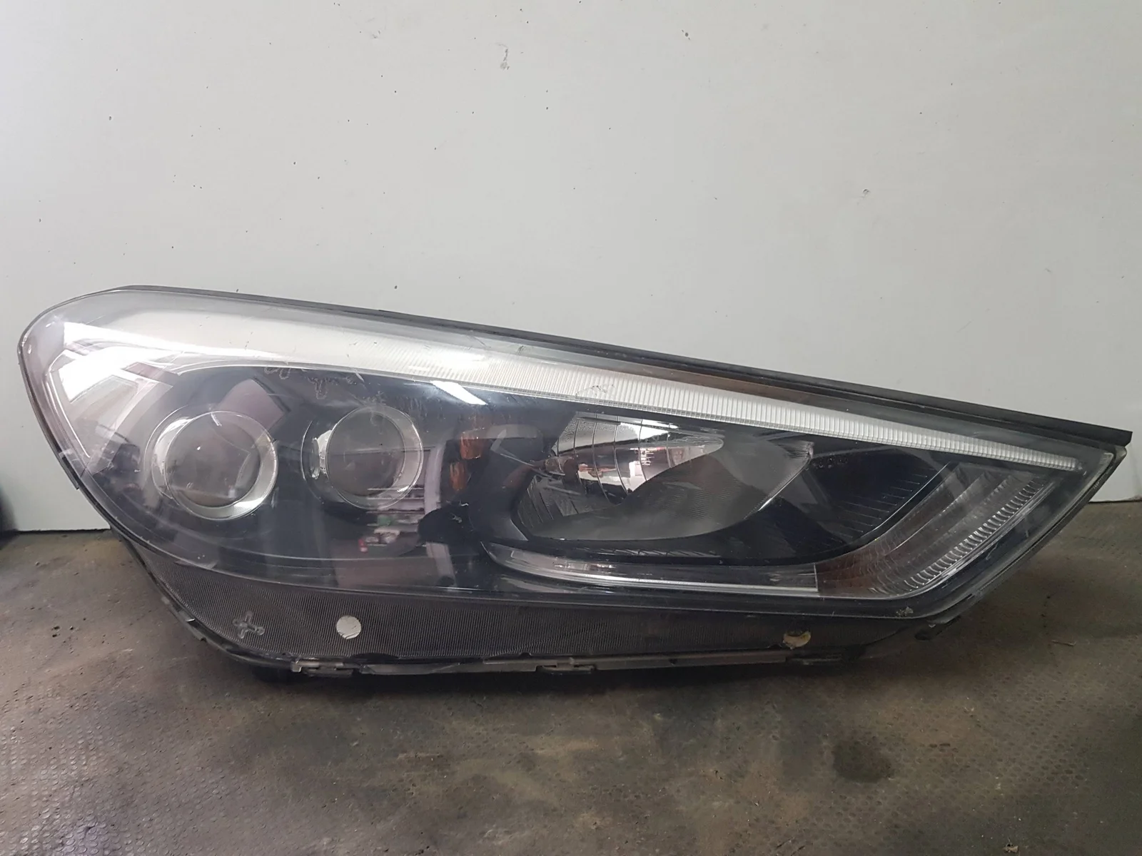 Foto de FARO DERECHO SIN MARCA SIN MODELO referencia 92102D7XXX