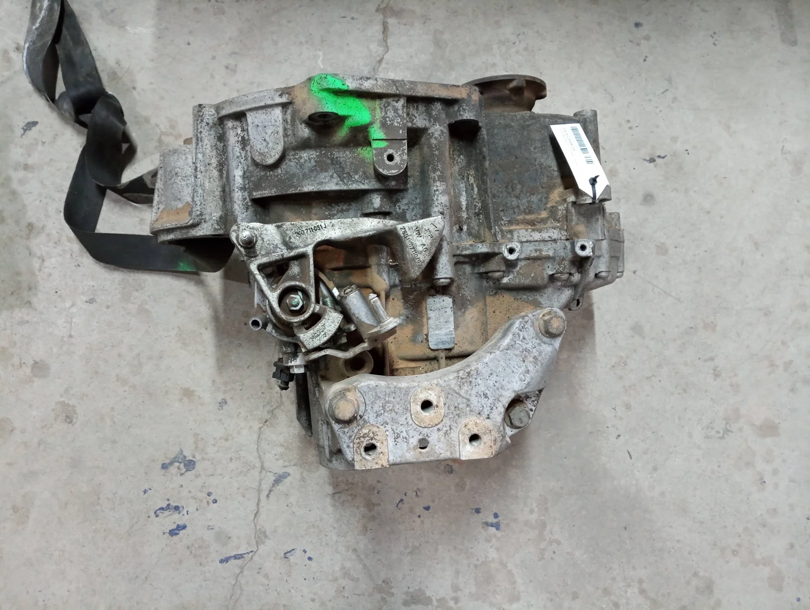 Foto de CAJA CAMBIOS VOLKSWAGEN PASSAT BERLINA (3C2) referencia HDV