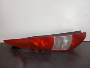 Foto de PILOTO TRASERO IZQUIERDO FORD MONDEO BERLINA (GE) referencia 1S7113405C