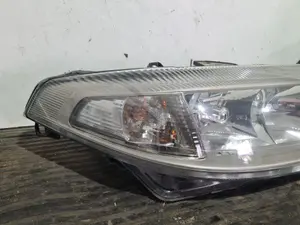 Foto de FARO DERECHO RENAULT LAGUNA II (BG0) referencia 8200163324 foto 8