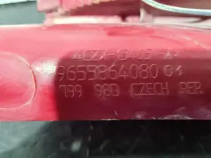 Foto de PILOTO TRASERO IZQUIERDO CITROEN C4 BERLINA referencia 965586408001 foto 2