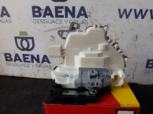 Foto de CERRADURA PUERTA TRASERA IZQUIERDA SIN MARCA SIN MODELO referencia 8J1837015C