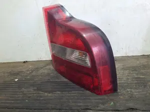 Foto de PILOTO TRASERO DERECHO VOLVO S80 BERLINA referencia 9154479 foto 3