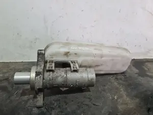 Foto de BOMBA FRENO PEUGEOT BOXER CAJA CERRADA referencia 0204255096 foto 3