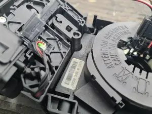 Foto de MANDO MULTIFUNCION RENAULT SCENIC II (JM) referencia 8200127728 foto 9