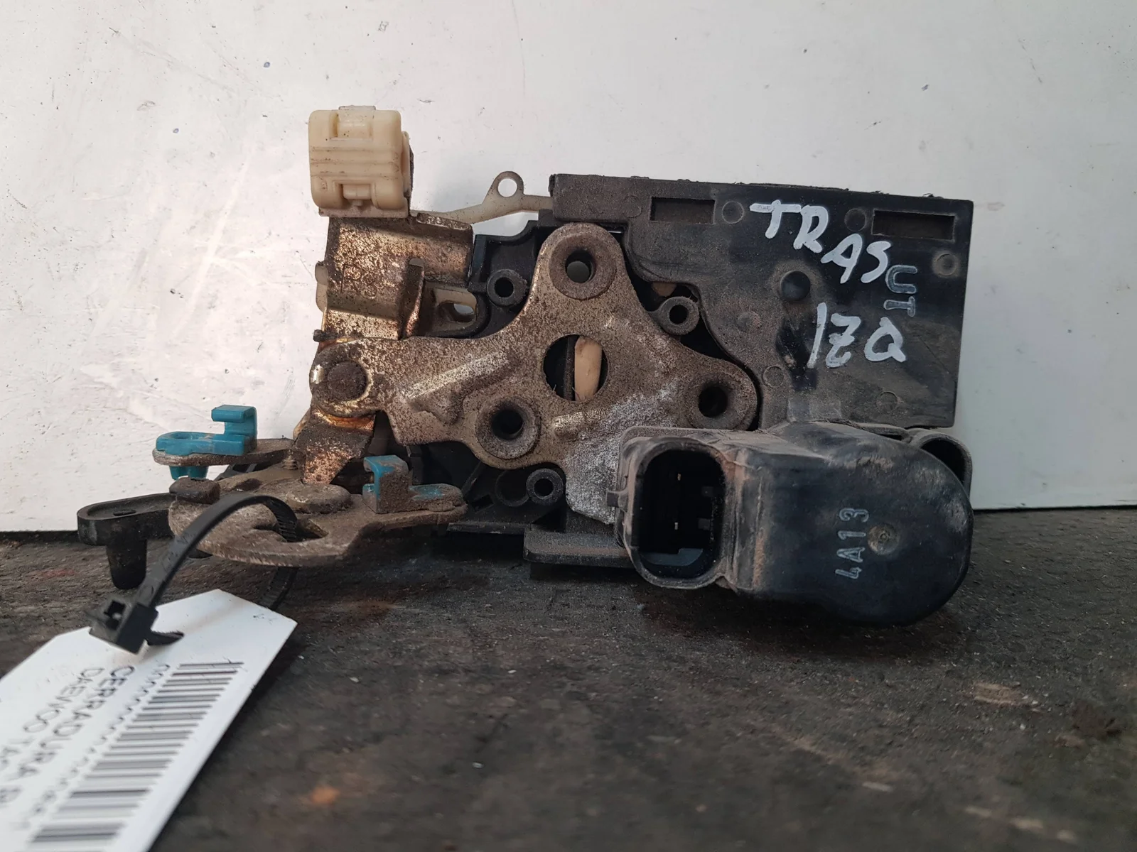Foto de CERRADURA PUERTA TRASERA IZQUIERDA DAEWOO REZZO